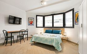 Les Oranges Five Stars HolidayHouse